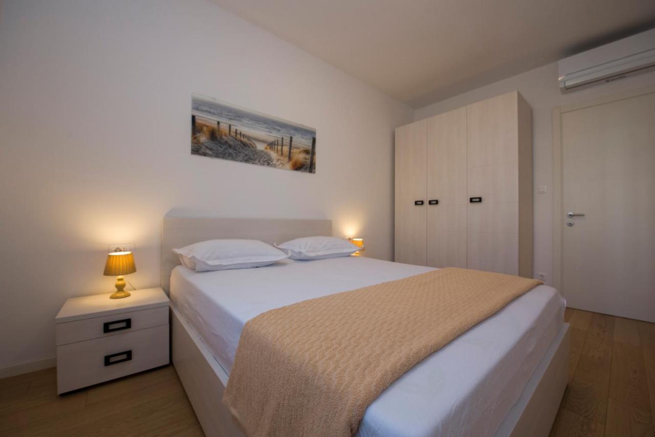 Sea View Apartment Ema Split Dış mekan fotoğraf